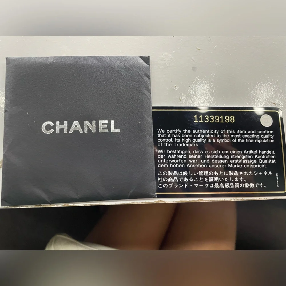 Vintage Chanel Purse - Picture 6 of 6